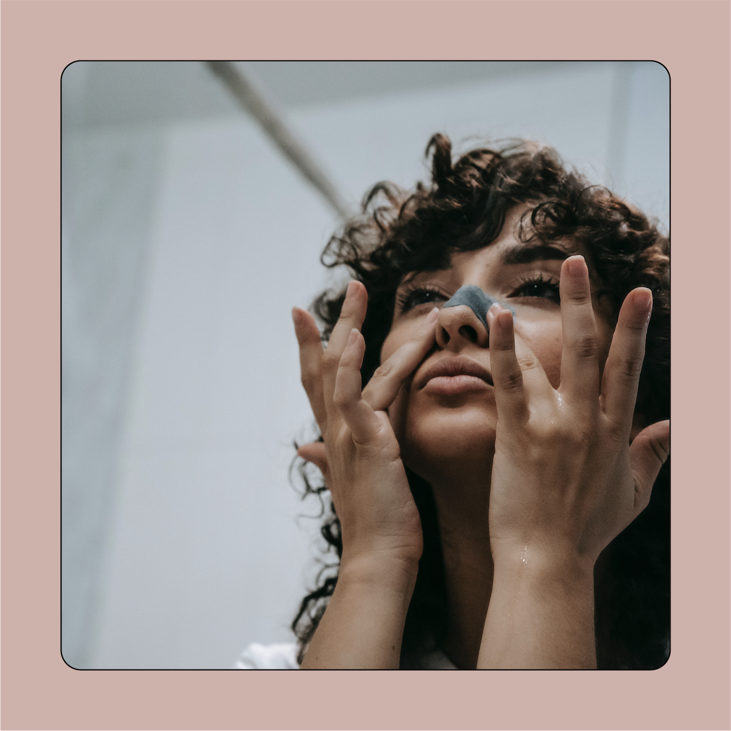 How to Treat Blackheads the Right Way